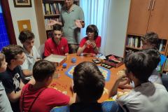 Viernes-8
